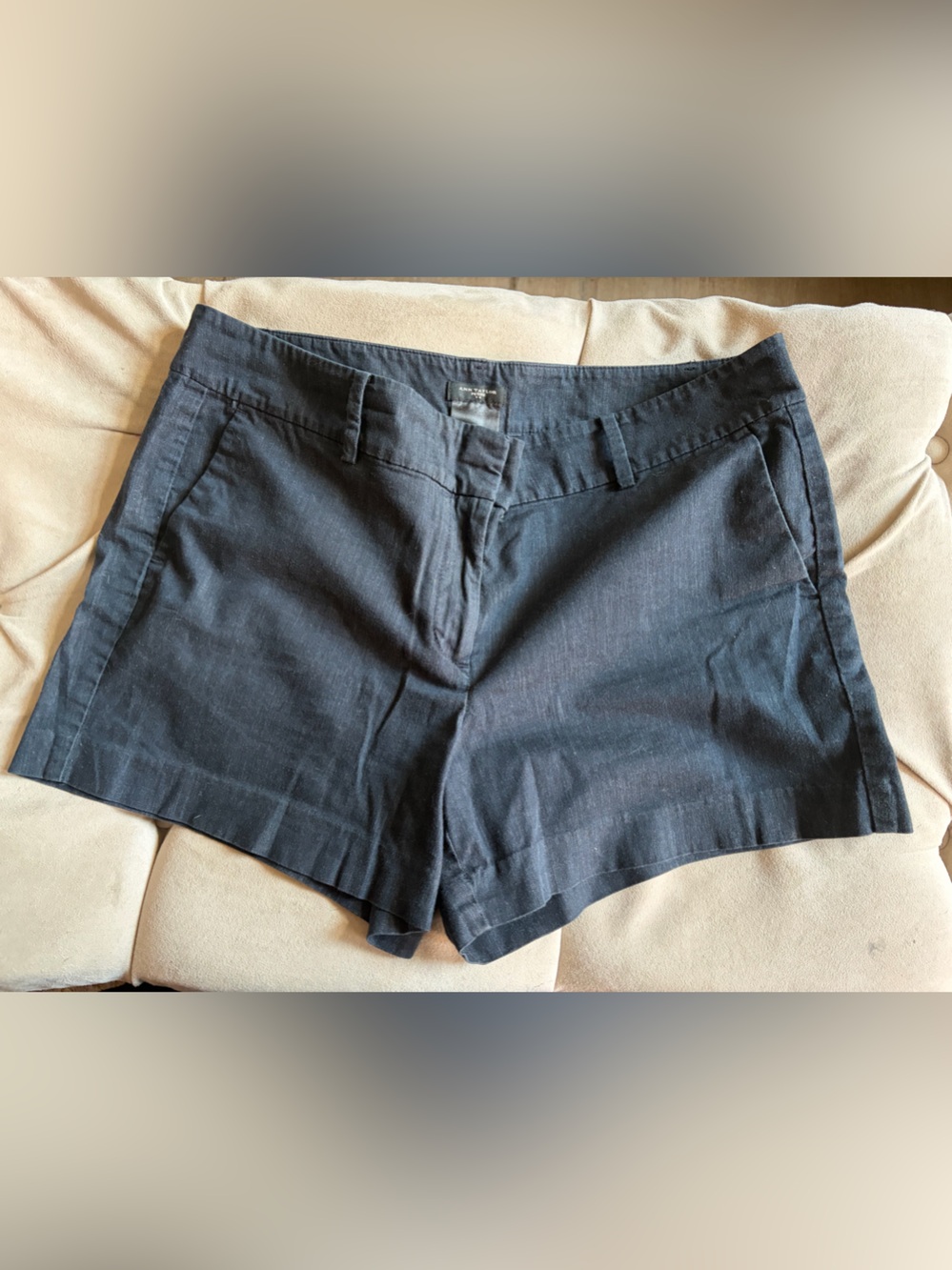 Ann Taylor Signature Petite Black Shorts